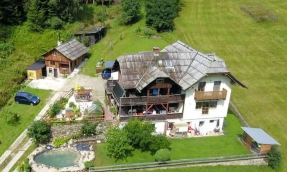 Untertschern House | Freistehendes Ferienhaus in idyllischer Lage by Interhome