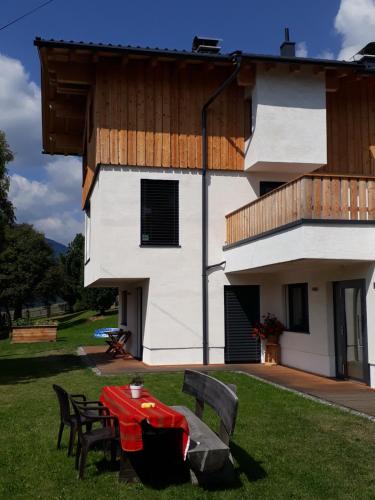 Obertilliach House | Gästehaus Obererlacher