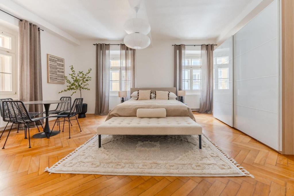 Calf's Quarter Apartment | Hakuna - Penthouse Franziskanerplatz - Rooftop