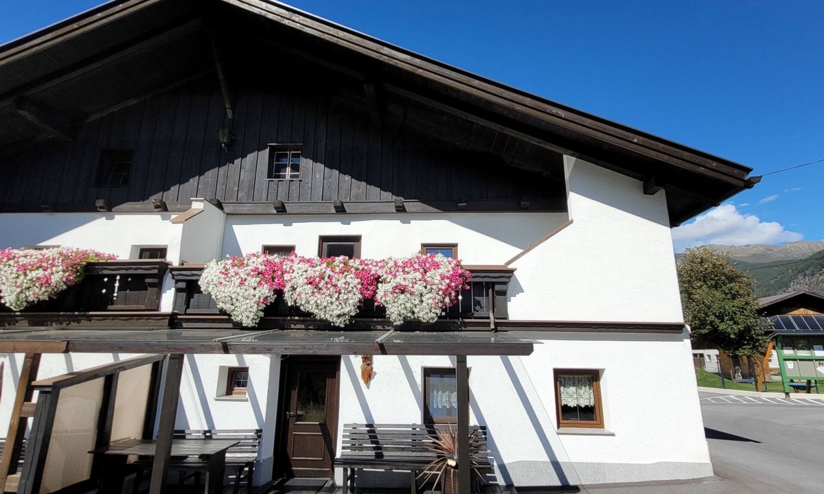 Laengenfeld House | Helena by Interhome