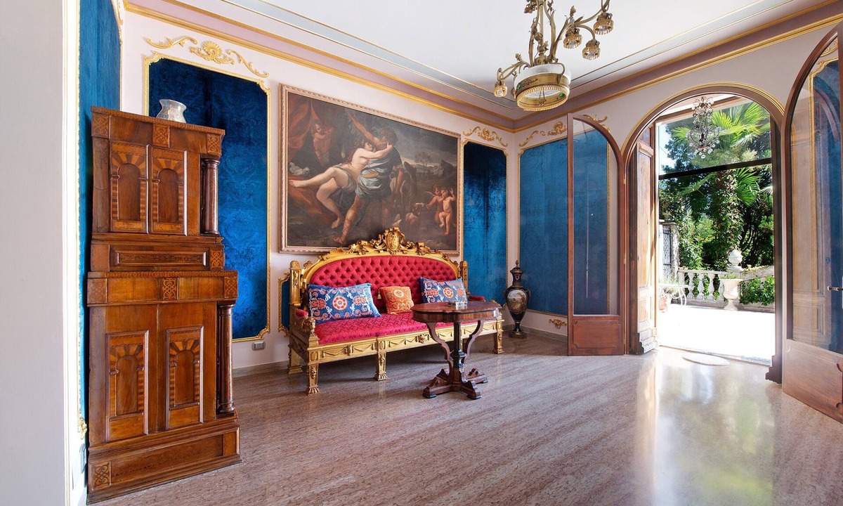 Dizzasco Villa | "Historic Villa Argegno Como lake", with private terrace and lake view