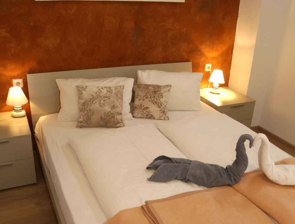 Abfaltersbach Apartment | Holiday apartment Modern apartment in the Dolomites