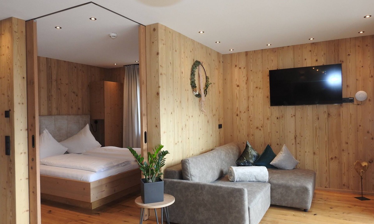 Grossarl Apartment | Holiday Apartment 'Mountain Suite No°203' with Mountain View, Balcony and Wi-Fi