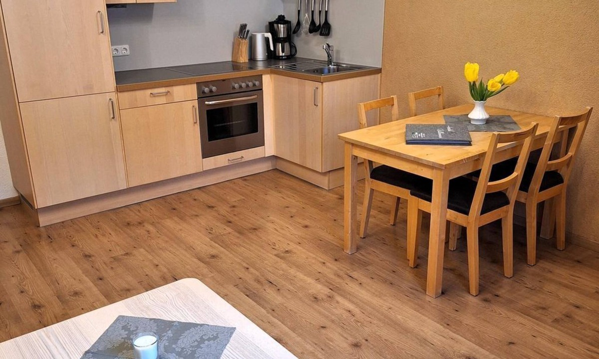 Rossleithen House | Holiday apartment "Seespitz"/1 bedroom/shower, WC - baby and children's farm Riegler