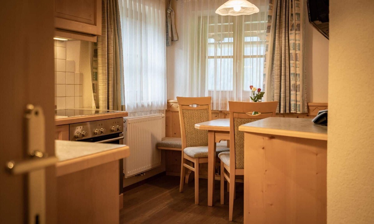 Innervillgraten House | Holiday flat "Kreuzspitze" on the farm