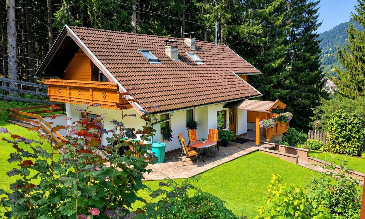 Rangersdorf House | Holiday home between ski resorts and mountains