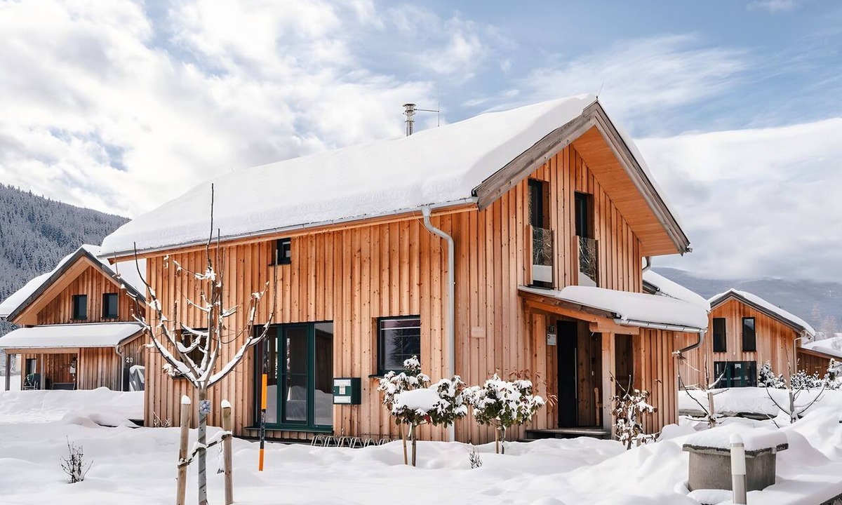 Murau House | Holiday Home 'Chalet Prinz' with Wi-Fi
