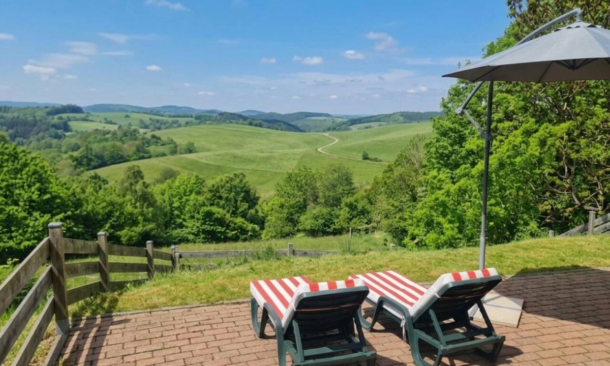 Liebenfels House | Holiday home with terrace and stunning views