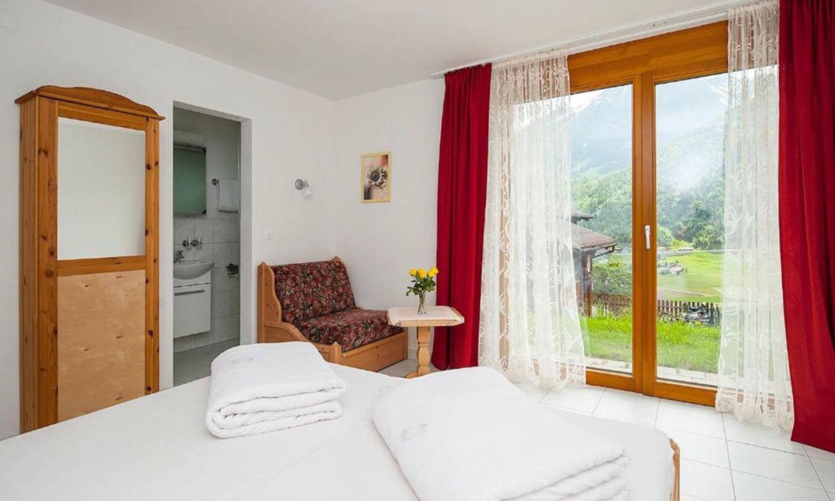 Medel Hotel | Hotel Cuntera