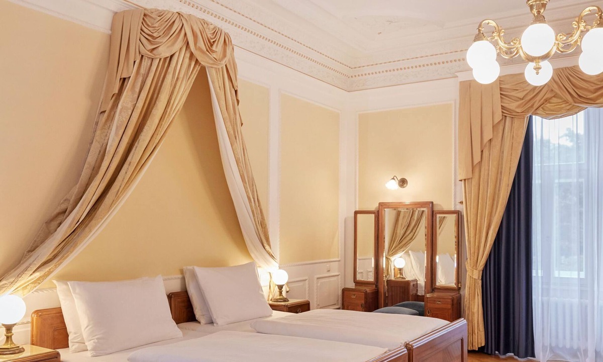 Alservorstadt Hotel | Hotel Regina