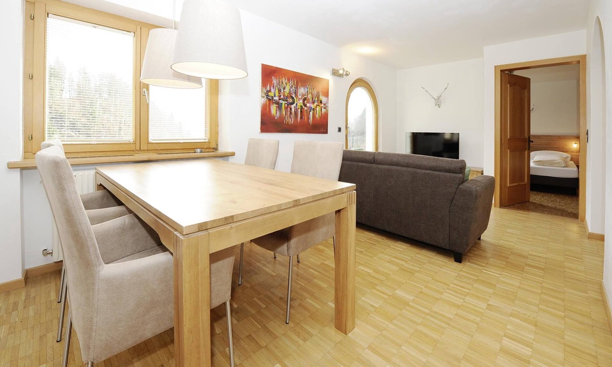 Tschagguns Apartment | Kleiner Turm 2 ist Eine Ruhige Ferienwohnung mit Terasse und Ausblick