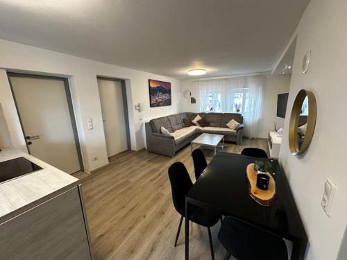 Itzling Apartment | Labis Room 2“