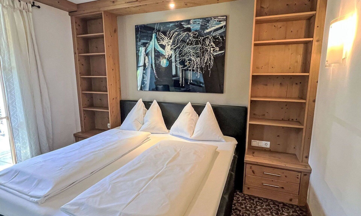 Oberndorf in Tirol Apartment | Lovely apartment for 2 people with WIFI, TV and balcony