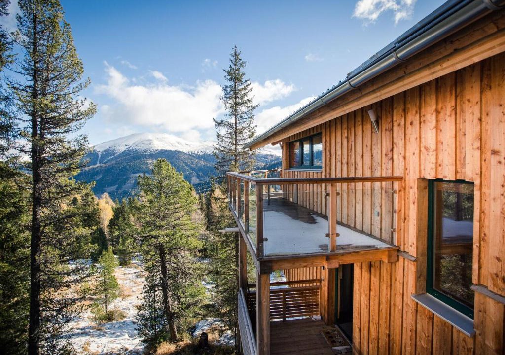 Turracher Hohe Ski Chalet | Lovely Chalet in Turracherh he with Sauna