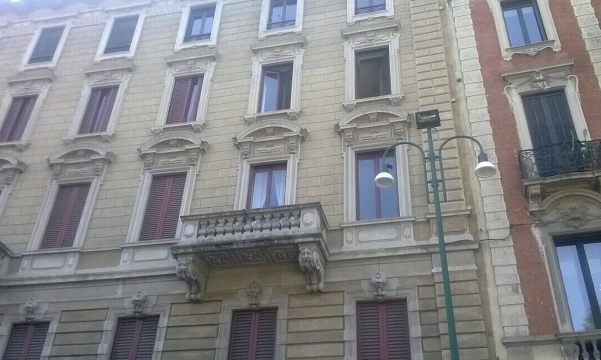 Cerchia dei navigli Apartment | Milan: Elegant and Central Apartment in front of Castello Sforzesco