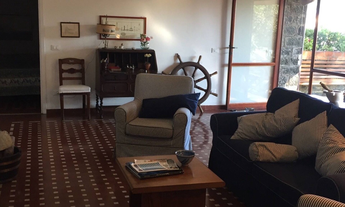 Cinque Terre Apartment | Monterosso Al Mare: House with garden and parking space overlooking 5 TERRE Gulf