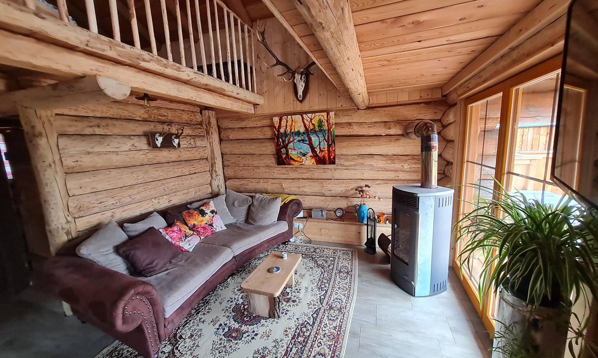Klagenfurt-Wolfnitz House | Naturstammhaus, Blockhaus