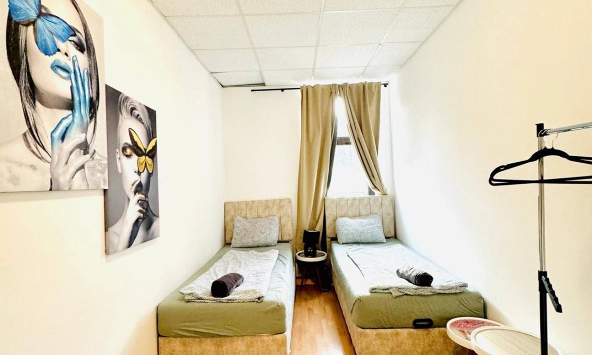 Liesing Apartment | Near Liesing Train Station | Basic Private Room