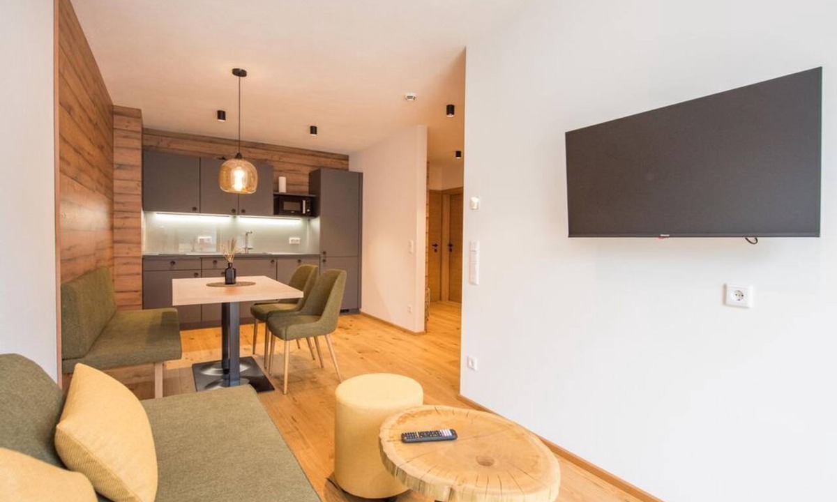Poellau House | One-Bedroom Apartment (Self-Catering) - Hotel-Restaurant Gruber