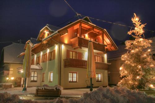 Jenig Hotel | Pension Oberjörg