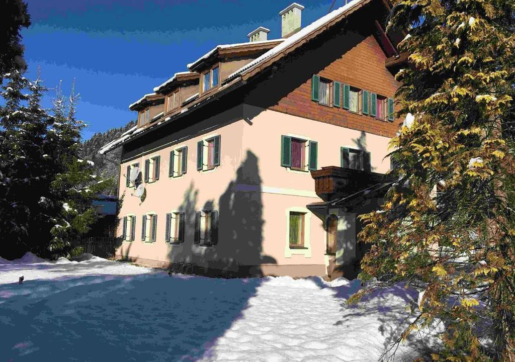 Kotschach-Mauthen House | Pension sWirtshaus "Zur fröhlichen Einkehr"