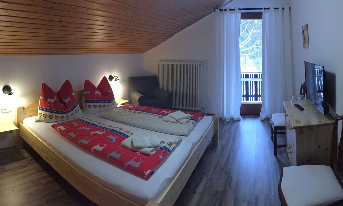 Lake Pressegger House | Pension Waldkrieber