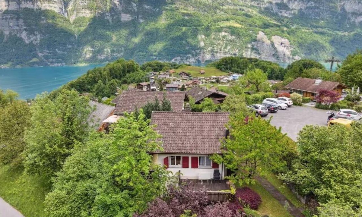 Oberterzen Ski Chalet | Private Chalet | Lake & Mountain Views | Sauna & Hot Tub | Large Garden