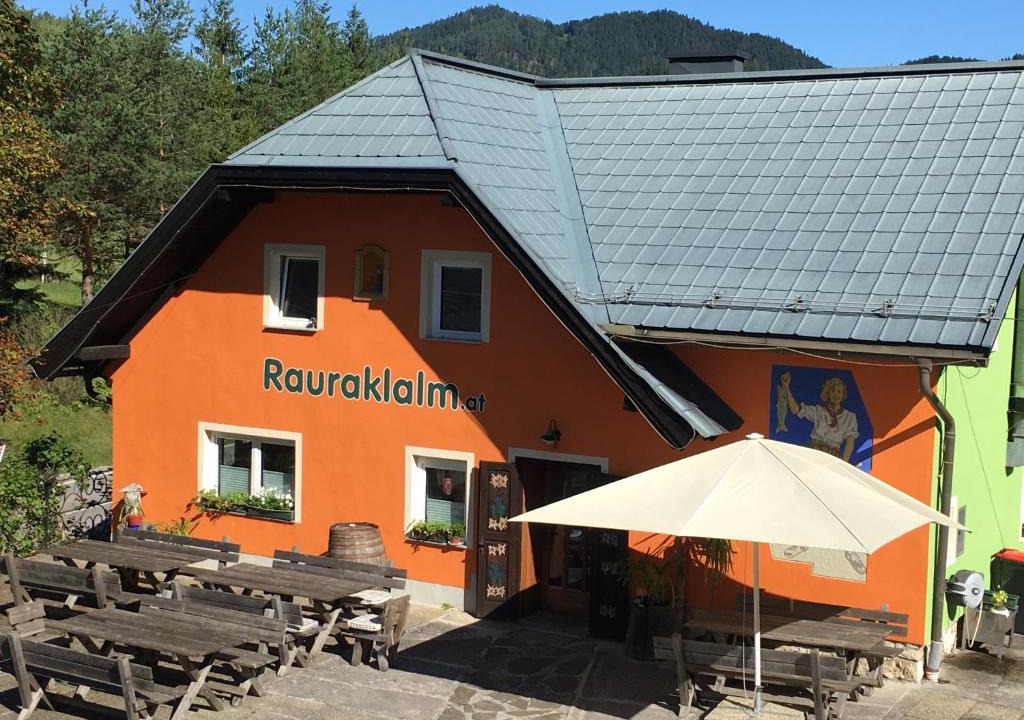 Schwarzau im Gebirge Bed & Breakfast | Rauraklalm