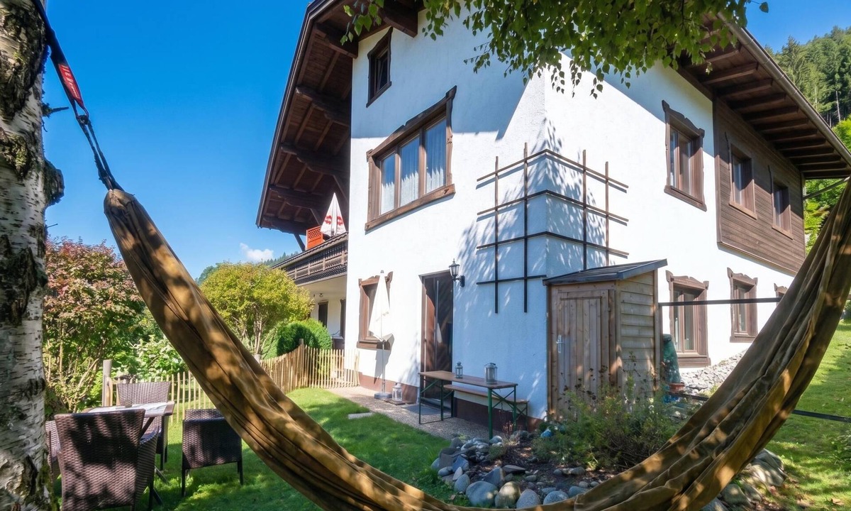 Westendorf Apartment | Relaxing break on the sunny slope with garden