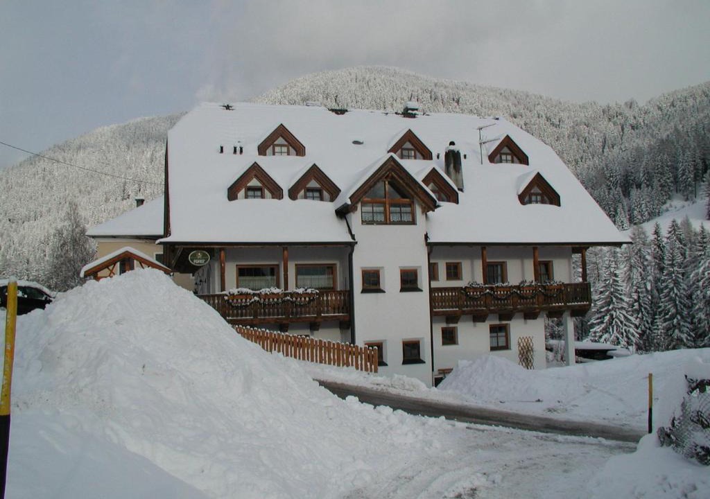 Valle San Silvestro Apartment | Residence Rogger