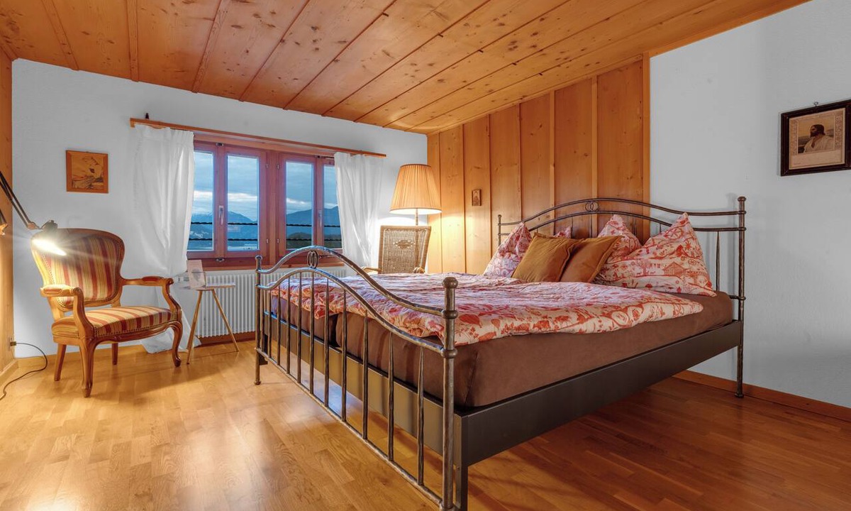 Einigen Ski Chalet | Sérénité Einigen, Lakeview Chalet 20 min. to Interlaken, Entire Chalet for you