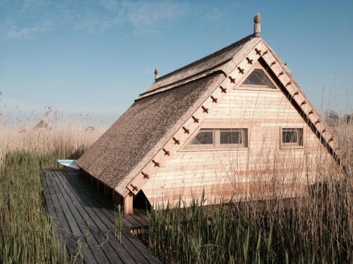 Rust House | Seehütte Pfahlbau-Neusiedlersee-GlamPing