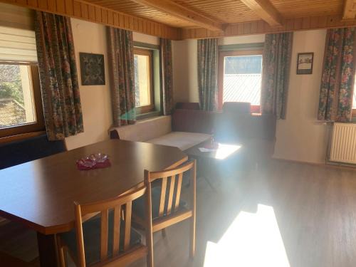 Rangersdorf Apartment | Sehr geräumige, gemütliche Familienunterkunft - Stofbauer