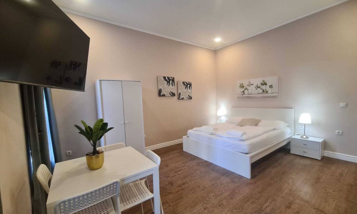 Neulerchenfeld Apartment | Smart Stay Near Stadthalle