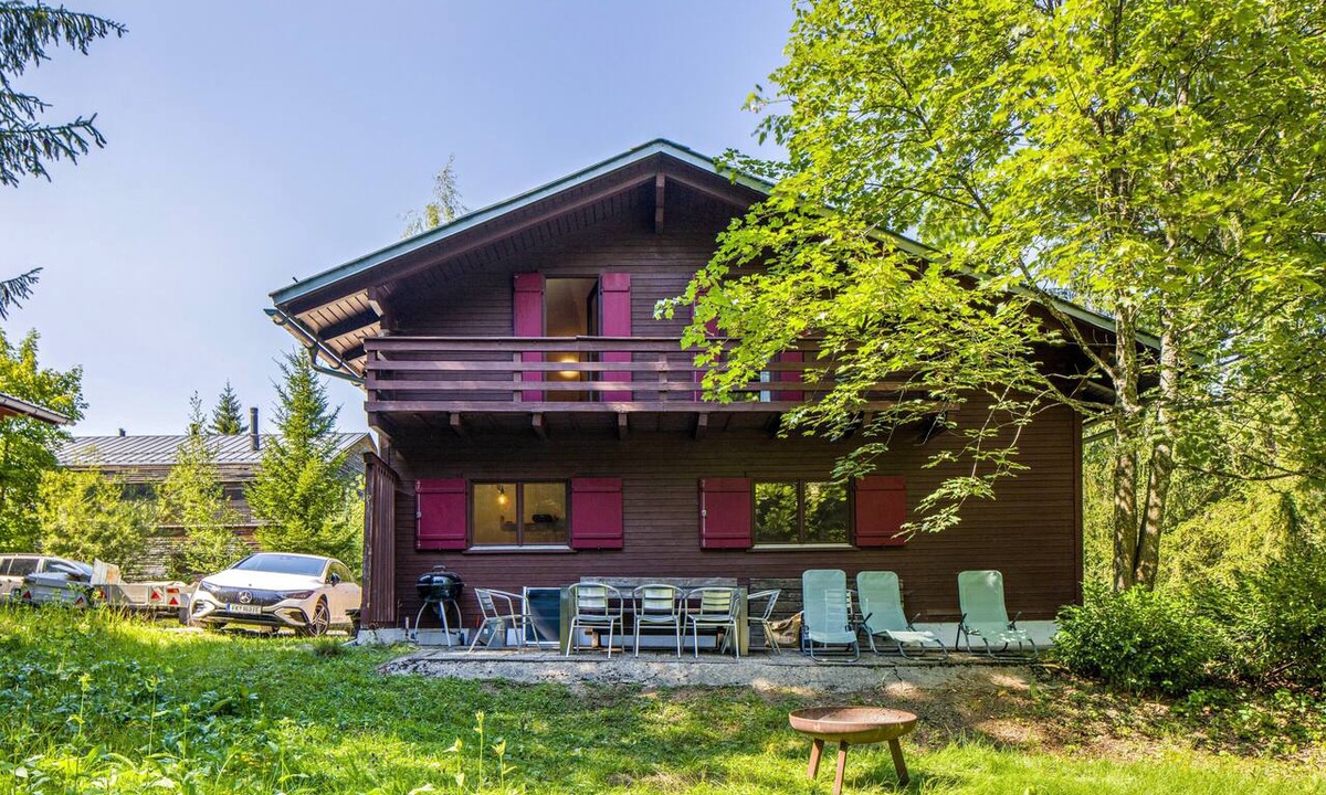 Egg House | Spacious Holiday Home in Schetteregg – Nature, Tranquility, and Panoramic Views for the Whole Family