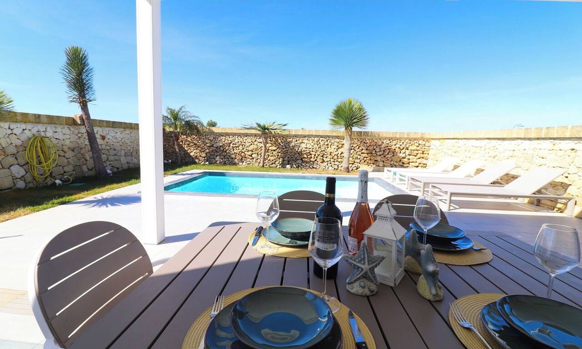 Otranto Villa | Stunning private villa for 4 guests with private pool, A/C, WIFI, terrace and panoramic view