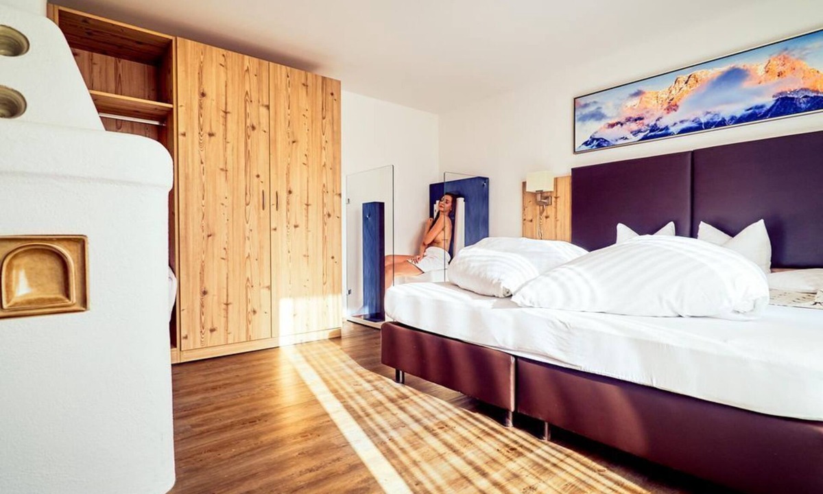 Jerzens House | Suite with half board - Hotel Venetblick GmbH