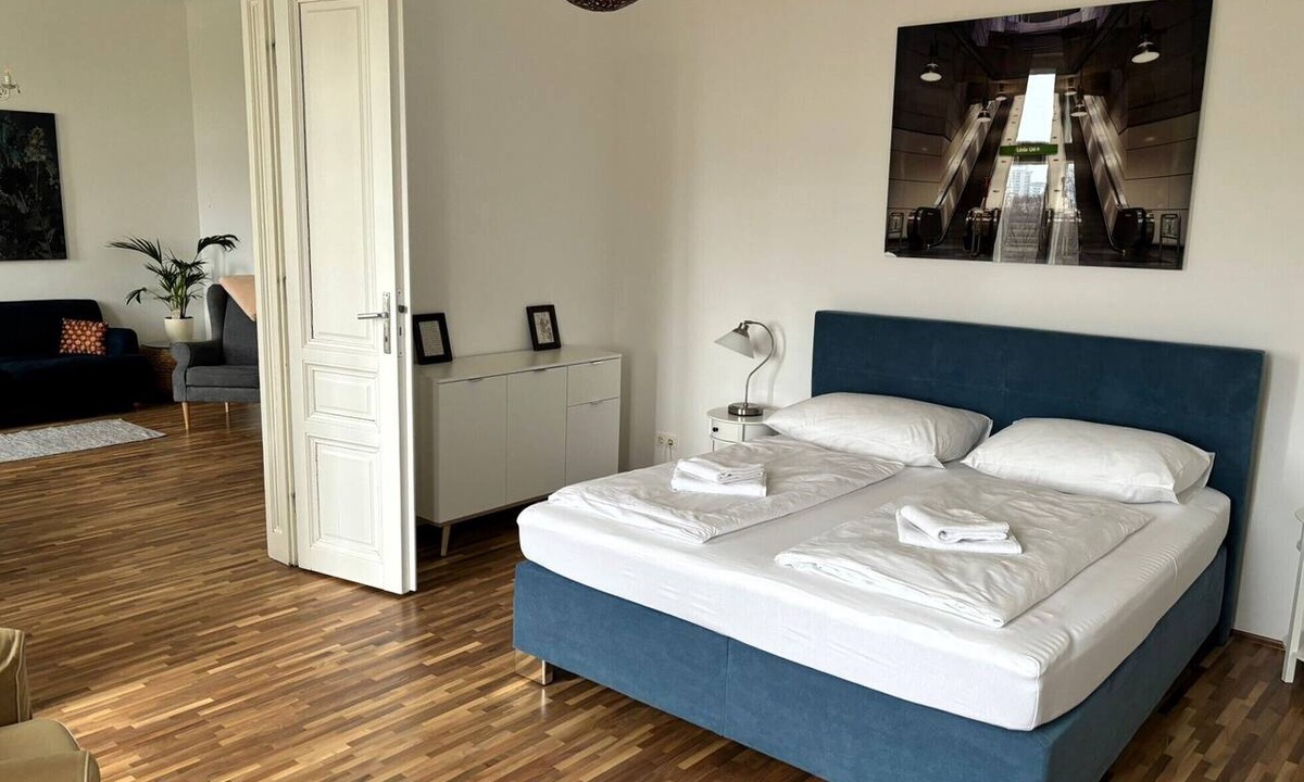 Brigittenau Apartment | Sunny apartment right on the Augarten