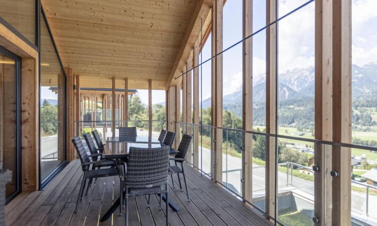Haus im Ennstal House | Superior 4 SZ,Sauna&Aussenbadewanne by Interhome