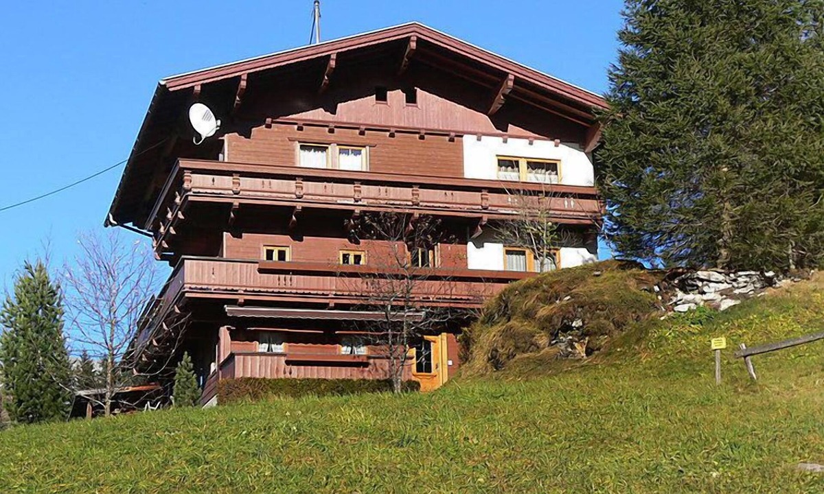 Juns House | Tux Holiday Home by Interhome