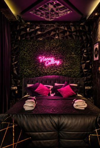 Mariahilf Bed & Breakfast | Urban Budget Hotel- Unique Boutique Hotel on Best Location