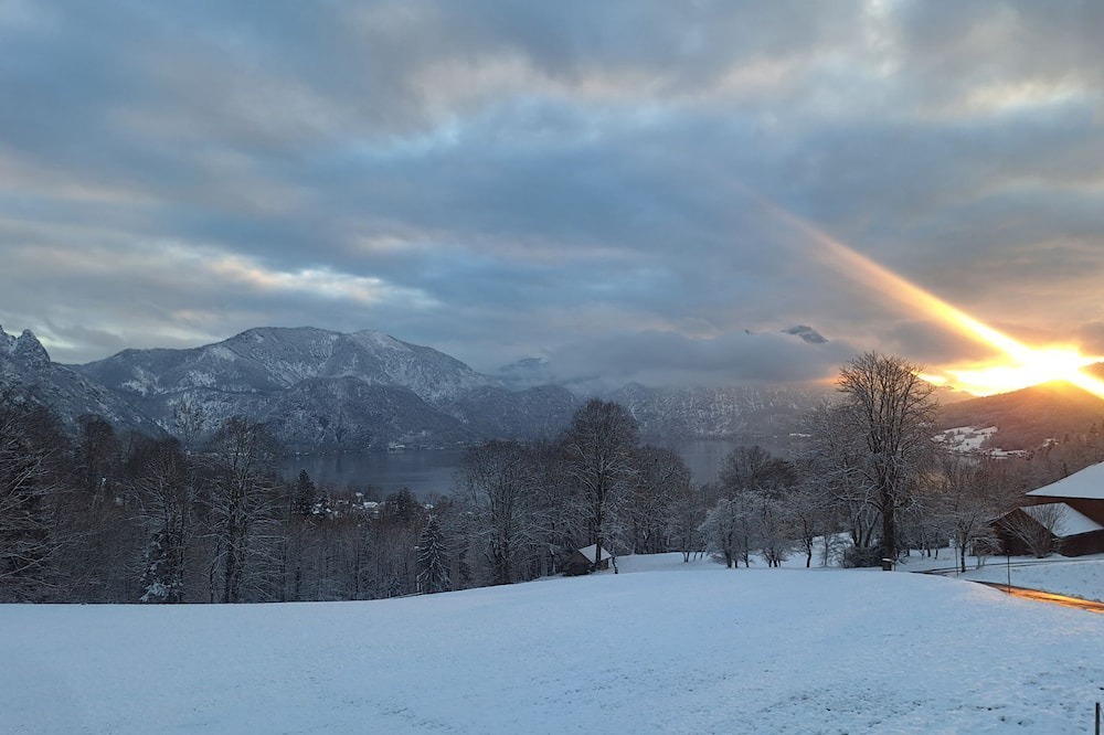 Steinbach am Attersee Apartment | Vacation apartment 2 - Plum - Attersee Panorama Apartments