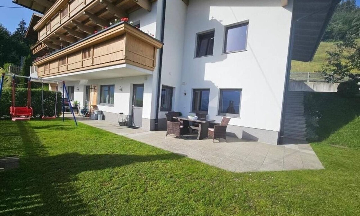 Emberg Apartment | Vacation Rental/Apartment for 5 Guests, 50 m², in Kaltenbach (315302)