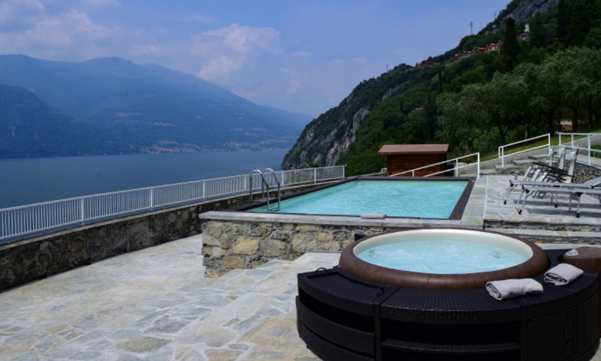 Perledo Villa | Villa Esinodina | 4 Bedrooms | Spectacular Lake & Mountain Views | Private Pool, Jacuzzi & Landscaped Garden | Perledo | Lake Como | Italy