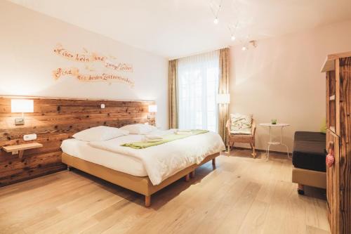 Klingenbach Hotel | Weinwirtshaus Wlaschits