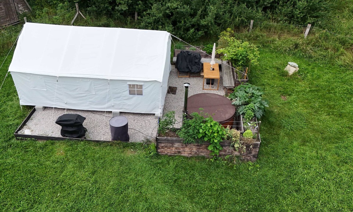 Schwarzau im Gebirge House | Wild Glamping in the Vienna Alps - “Mürzsteger Alps”