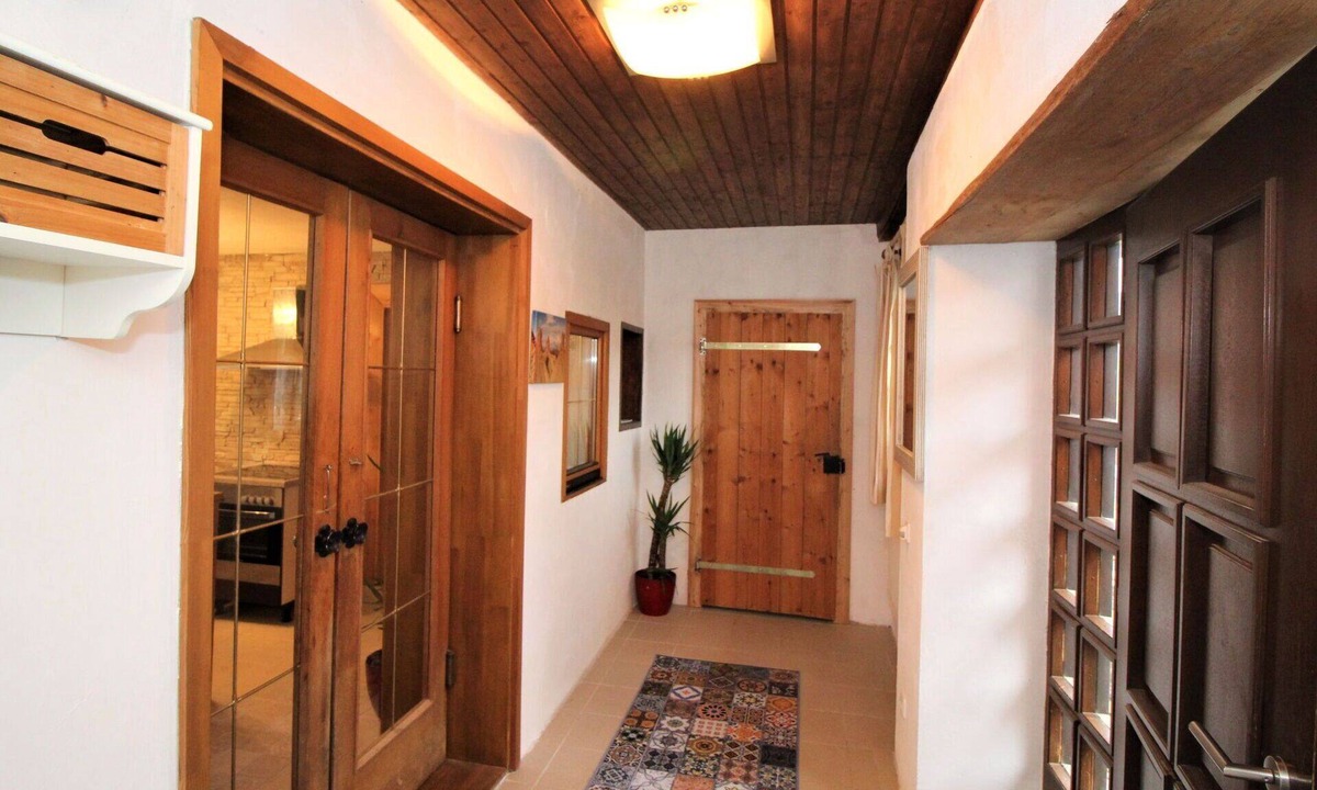 Neustift bei Gussing House | Wonderful private villa for 5 guests with WIFI, TV, terrace, pets allowed and parking