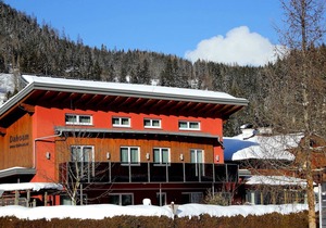 75 m² Apartment ∙ 3 bedrooms ∙ 6 guests in Forstau