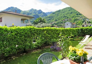 80 m² Apartment ∙ 2 bedrooms ∙ 5 guests in Porlezza
