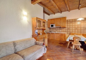 Apartment 'Chalet Meridiana Appartamento 10' with Mountain View in Livigno